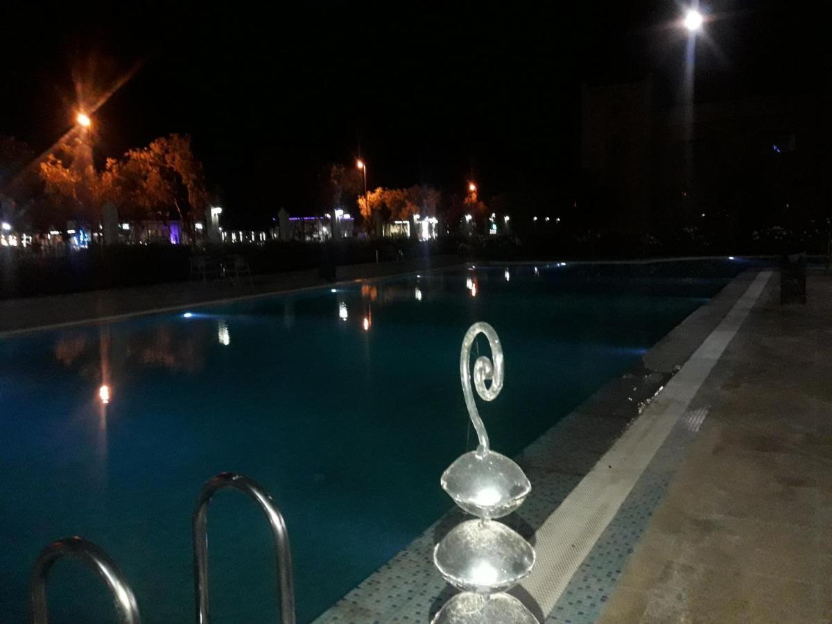Hotel Oasis Palace Errachidia Exterior photo